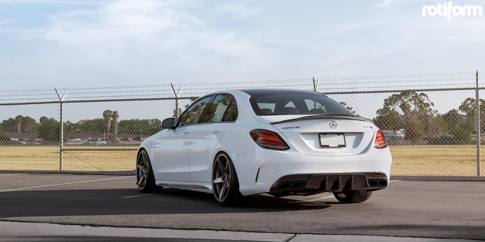 Mercedes-Benz C63s AMG